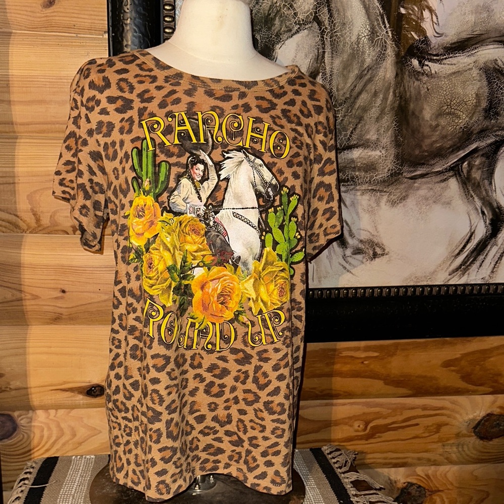 Rancho Round Up Women's Leopard Print T-Shirt